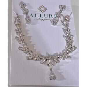 Crystal Bridal Jewelry Set – Wedding Necklace & Drop Earrings